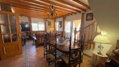 Chalet on Calle Partida del Raspeig photo 4