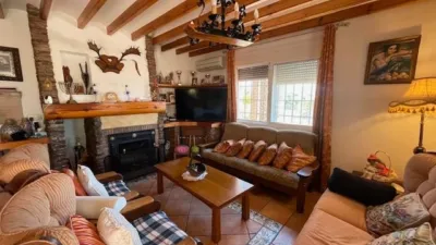 Chalet on Calle Partida del Raspeig photo 6
