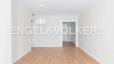 Piso en alquiler en Calle de Clara del Rey, cerca de Calle del Corazón de María - Imagen 4