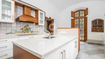 Chalet in Castilleja de La Cuesta
