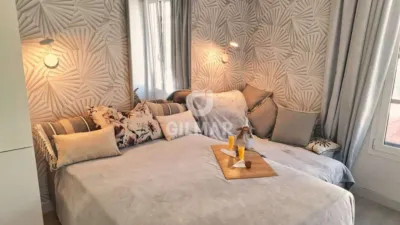 Apartment on Avenida Santiago Puig photo 11