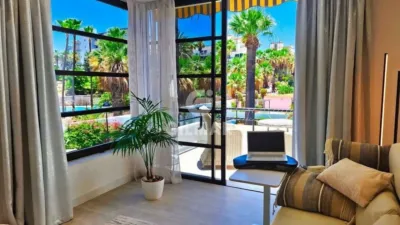 Apartment on Avenida Santiago Puig photo 2