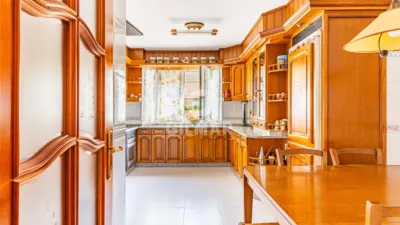 Chalet in El Bosque - Villaviciosa photo 5