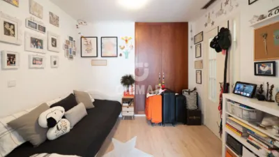 Flat in Cortes photo 8