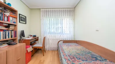 Apartment in Alameda de Osuna photo 21