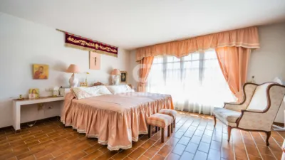 Chalet in Becerril photo 3