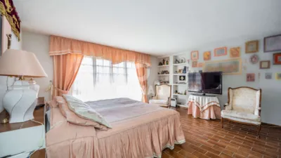 Chalet in Becerril photo 4