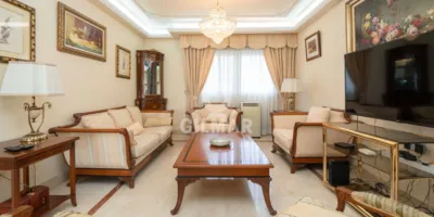 Chalet en venta en Tres Olivos, Castilla (Distrito Chamartín. Madrid Capital) de 1.475.000 €