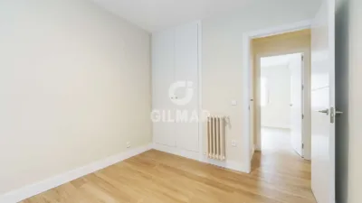 Apartment in Guindalera photo 19