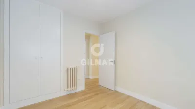 Apartment in Guindalera photo 20