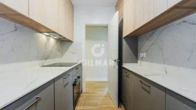 Apartment in Guindalera photo 9