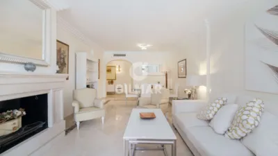 Apartment in Nueva Andalucía photo 6