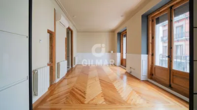 Apartment in Cortes photo 4