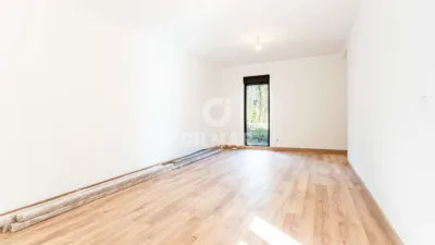 Chalet in Villafranca del Castillo photo 23