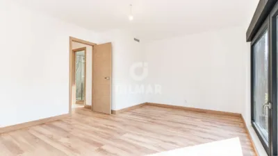 Chalet in Villafranca del Castillo photo 27