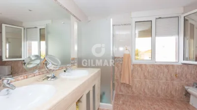 Chalet in Villanueva del Pardillo photo 17