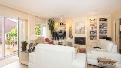 Chalet in Majadahonda photo 2
