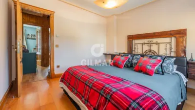 Chalet in Navalafuente photo 18