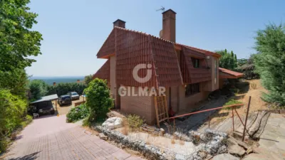 Chalet in San Lorenzo de El Escorial photo 11