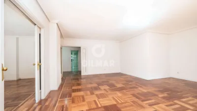 Apartment in Mirasierra photo 11