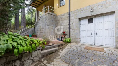 Chalet in San Lorenzo de El Escorial photo 5