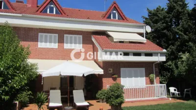 Chalet in El Golf photo 2