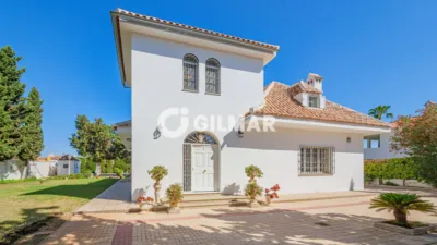 Chalet en Montequinto photo 16