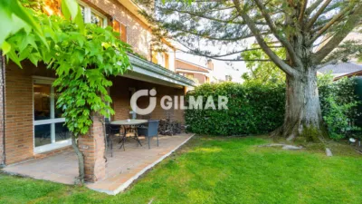 Chalet in Becerril photo 12