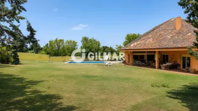 Chalet in Somosaguas photo 52
