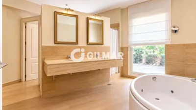 Chalet in Somosaguas photo 40
