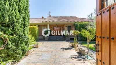 Chalet in Las Lomas photo 2