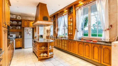 Chalet en venta en Guadamonte, Villafranca del Castillo (Villanueva de la Cañada) de 1.650.000 €