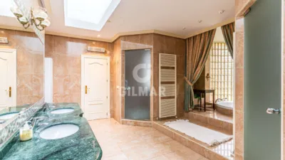 Chalet en venta en Guadamonte, Villafranca del Castillo (Villanueva de la Cañada) de 1.650.000 €