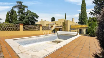 Chalet in Tomares photo 3