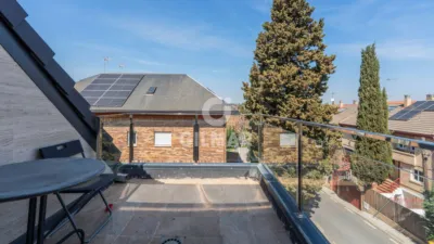Semi-detached Chalet in Pozuelo de Alarcón photo 4
