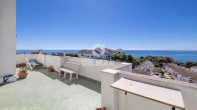 Penthouse in Estepona Puerto photo 35