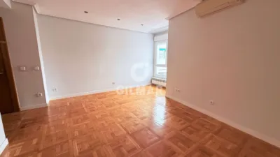 Piso en alquiler en Trafalgar - Imagen 2
