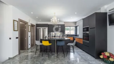 Chalet in Pozuelo de Alarcón photo 9
