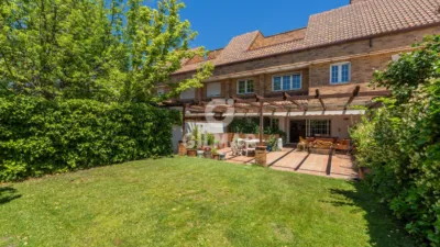 Chalet in Burgo de Las Rozas photo 19