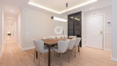 Apartment in Guindalera photo 3