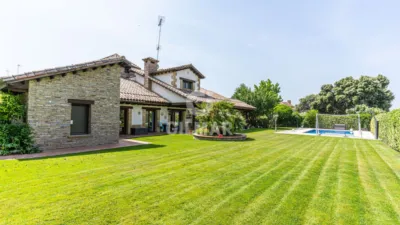 Chalet in El Bosque - Villaviciosa photo 3