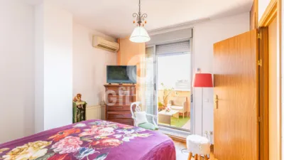 Flat in Parla photo 19