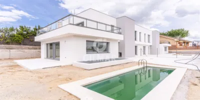 Semi-detached Chalet in Torrelodones Town Centre photo 2