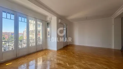Piso en alquiler en Trafalgar - Imagen 2