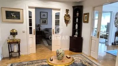 Piso en alquiler en Castellana-Orense - Imagen 3