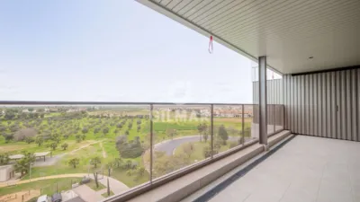 Piso en venta en Tomares, Centro (Tomares) de 465.000 €