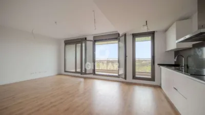 Piso en venta en Tomares, Centro (Tomares) de 465.000 €