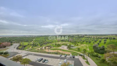 Piso en venta en Tomares, Centro (Tomares) de 465.000 €