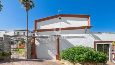 Chalet in Villamartín photo 17