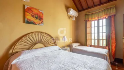 Chalet in Villamartín photo 41